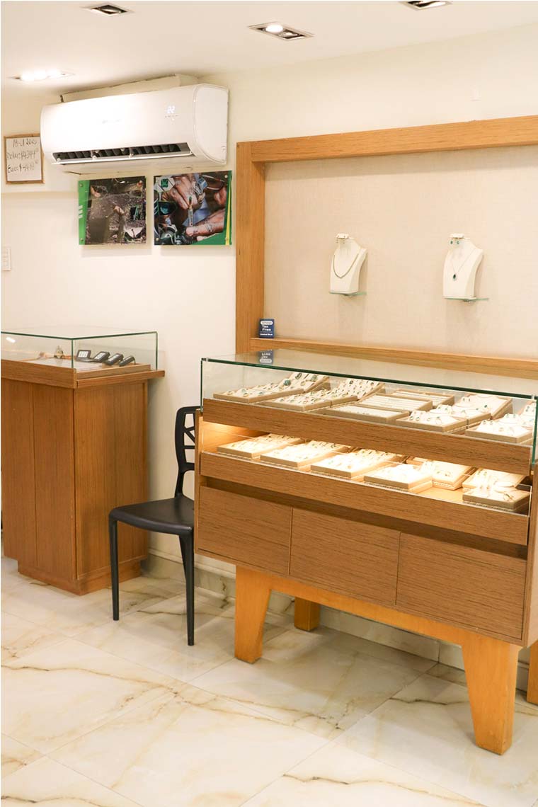 We_Make_Art_section_3